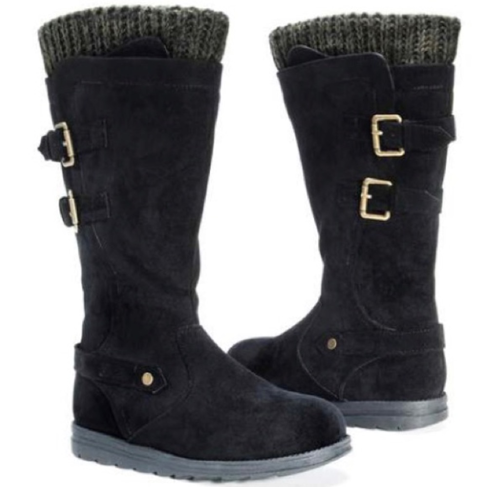 Muk Luks  Boots size 9